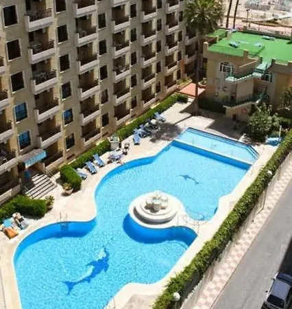 Ronda 4 Boliches Primera Linea De Playa * فوينخيرولا