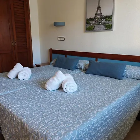 Апартаменты Ronda 4 Boliches Primera Linea De Playa Фуэнхирола