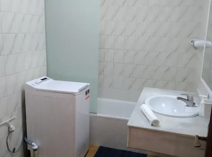 Ronda 4 Boliches Primera Linea De Playa *