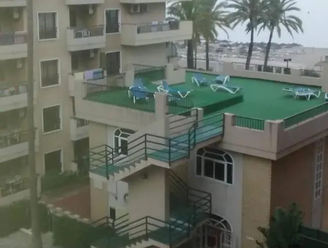 Ronda 4 Boliches Primera Linea De Playa Апартаменты