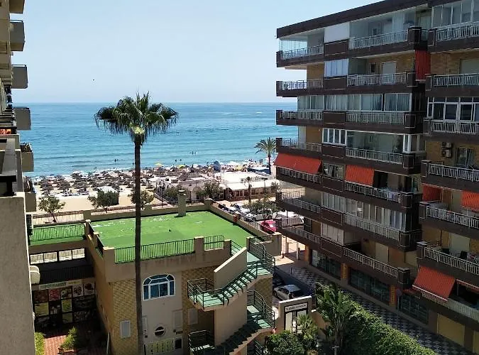 Апартаменты Ronda 4 Boliches Primera Linea De Playa Фуэнхирола